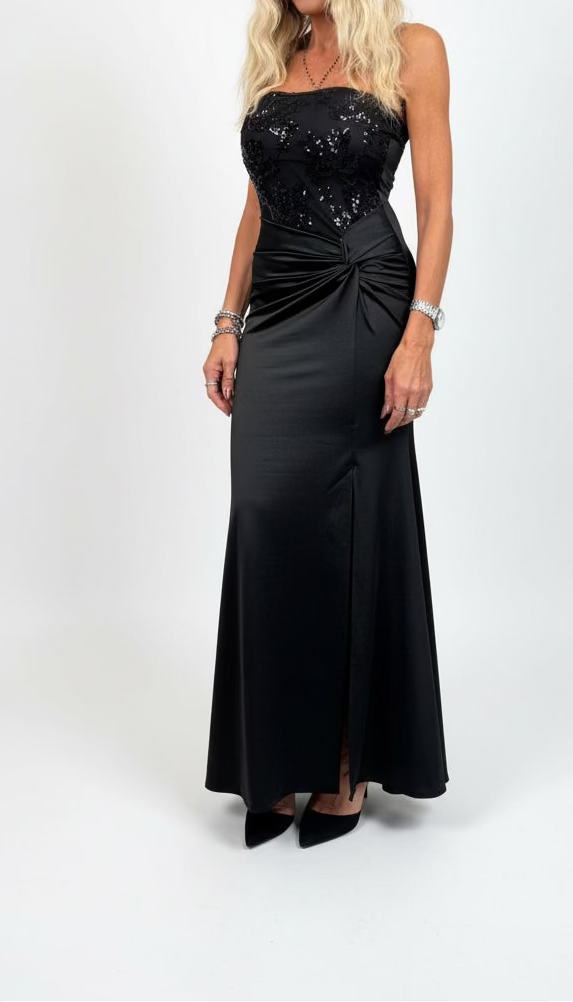 Abito Lungo in Raso con Corpino in Pizzo